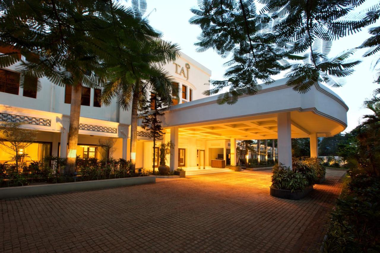 Taj Connemara, Chennai Hotel Exterior photo